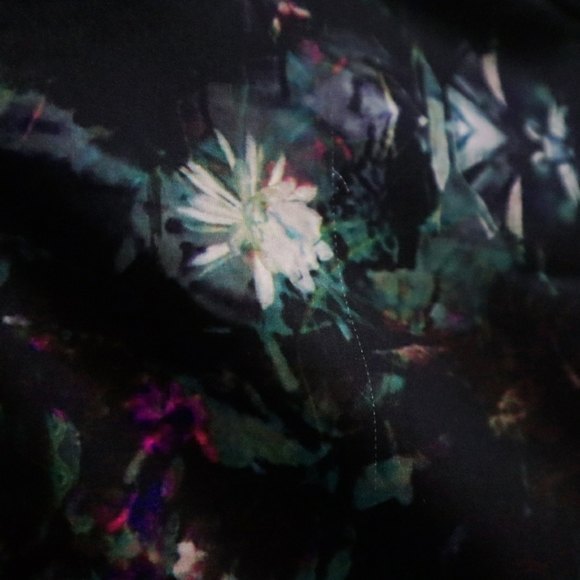 H & M Silky Floral Print Top Black Long Sleeve Mesh Back Keyhole Closure Size XS - Picture 3 of 11